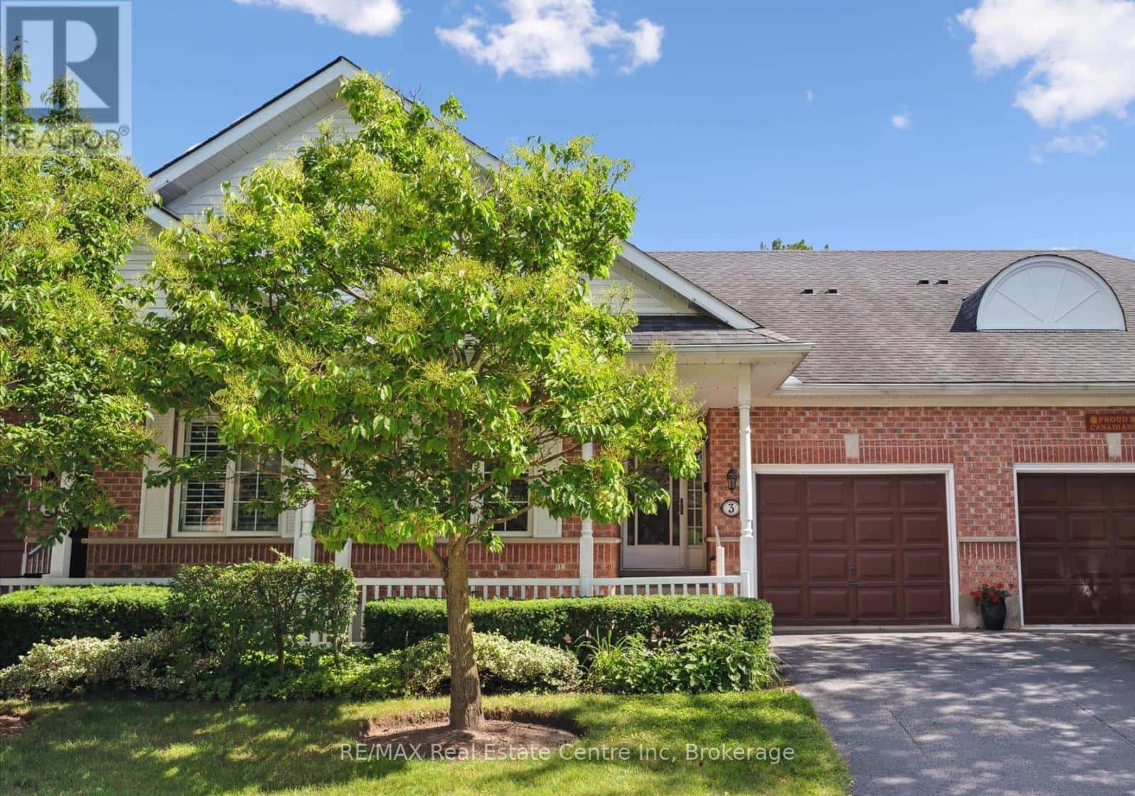 3 GARDENVIEW COURT — Guelph (Village By The Arboretum), Ontario - Photo 3 of 34