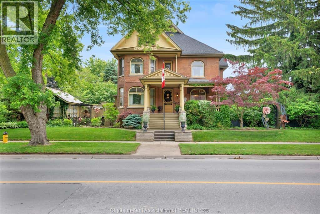 603 NORTH STREET — Dresden, Ontario - Photo 2 of 50