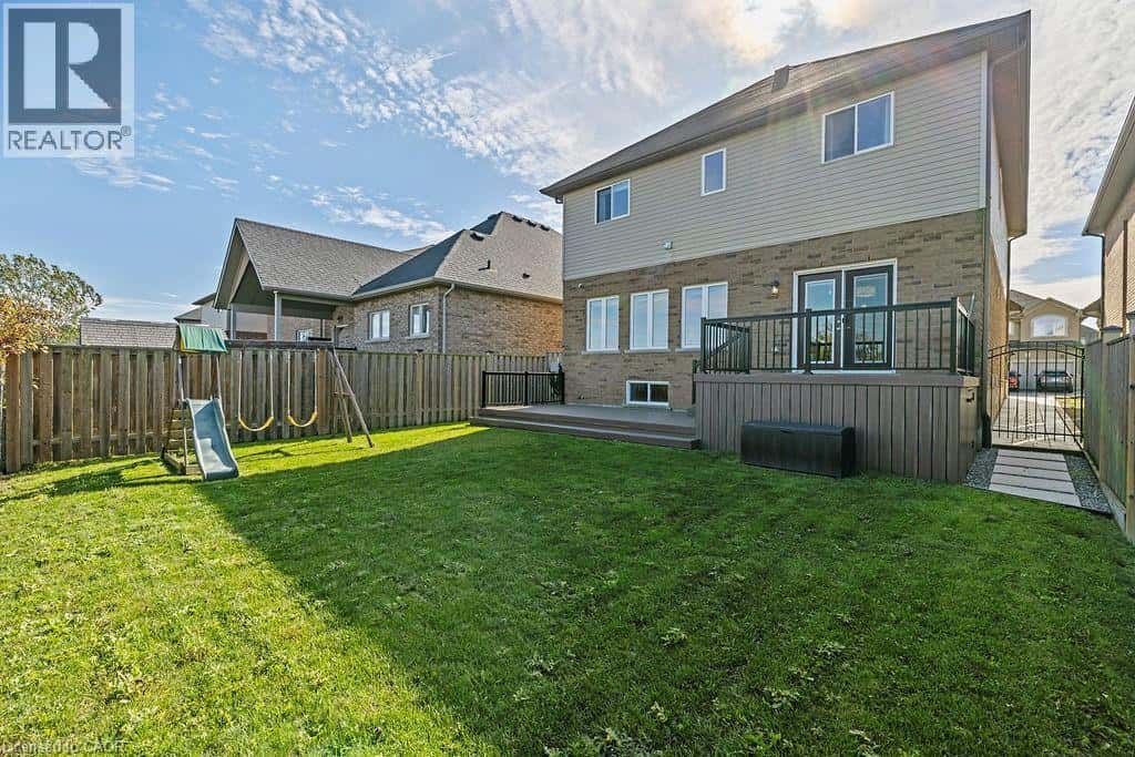 75 BOULDER CRESCENT Crescent — Hannon, Ontario - Photo 3 of 50