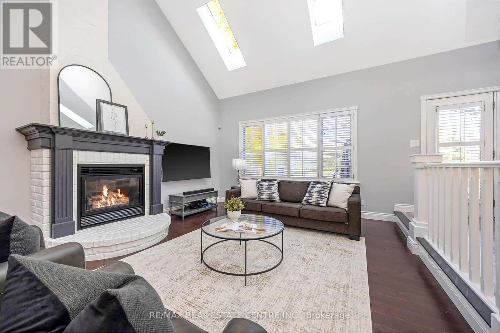 2255 MOHAWK TRAIL — Milton (Campbellville), Ontario - Photo 5 of 48