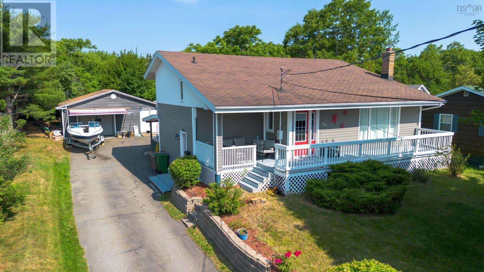 56 Holic Avenue — North Sydney, Nova Scotia - Photo 2 of 41