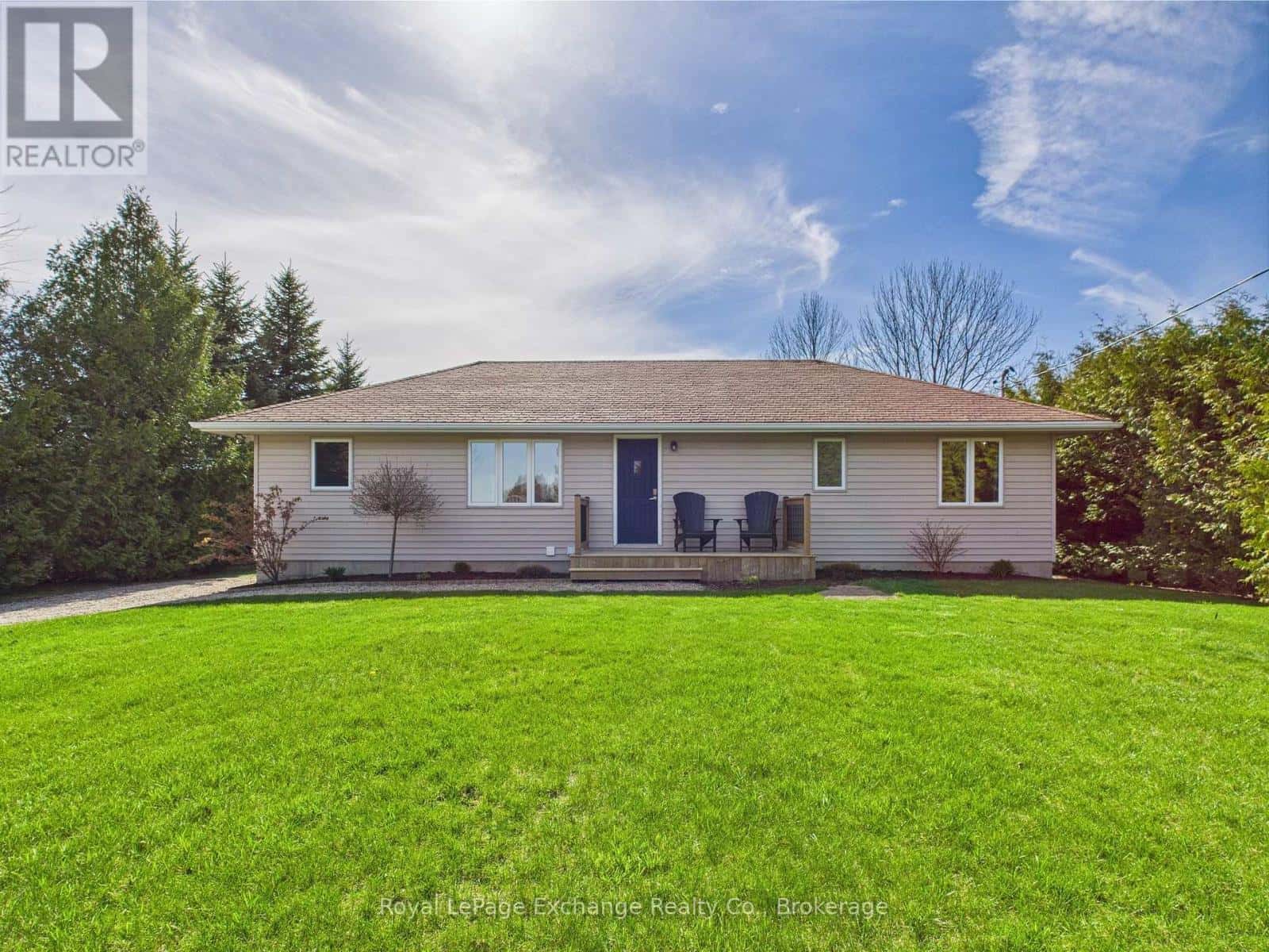 85435 MCDONALD LANE — Ashfield-Colborne-Wawanosh (Ashfield), Ontario - Photo 2 of 35