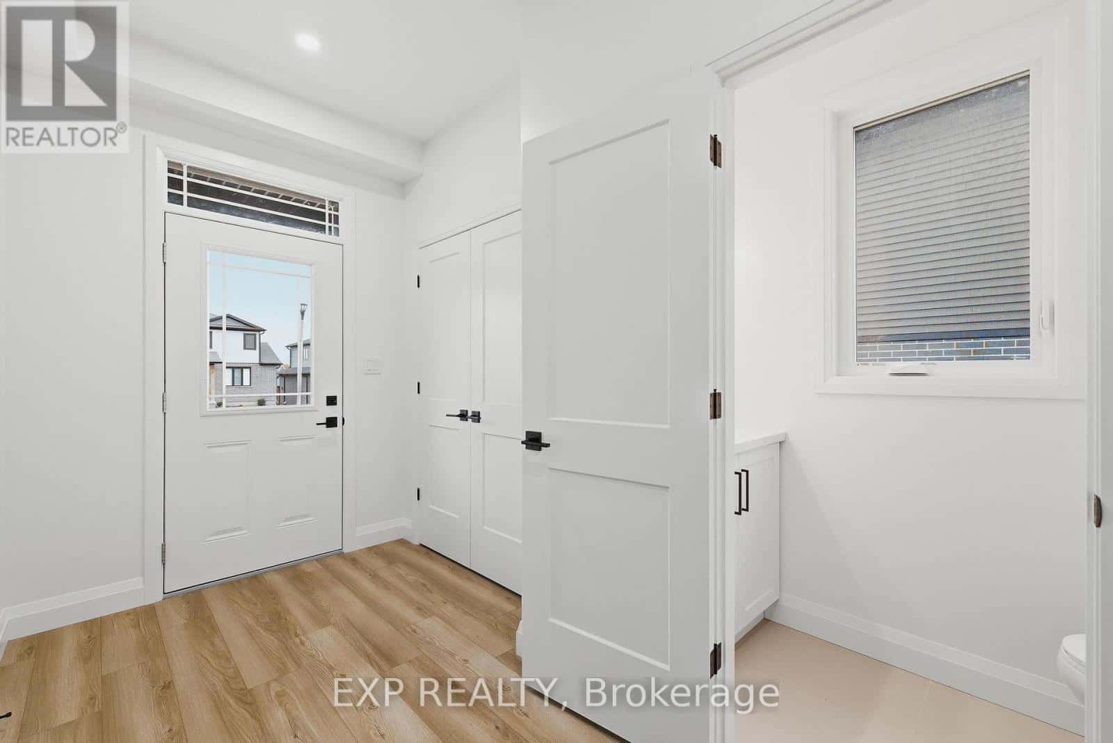 139 PUGH STREET — Perth East (Milverton), Ontario - Photo 3 of 34