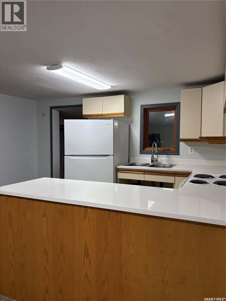 114 2nd AVENUE — Big River, Saskatchewan - Photo 3 of 30