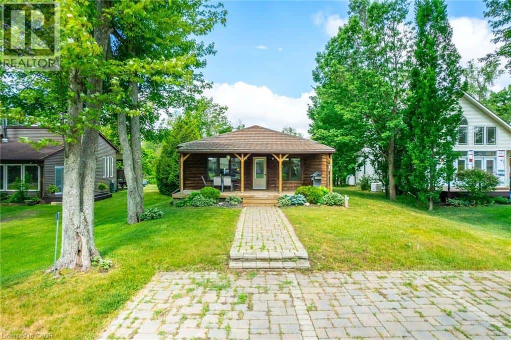 15 PARK LANE Crescent