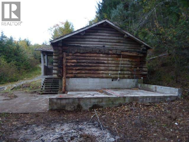 289 MACKENZIE 20 HIGHWAY — Bella Coola, British Columbia - Photo 5 of 20