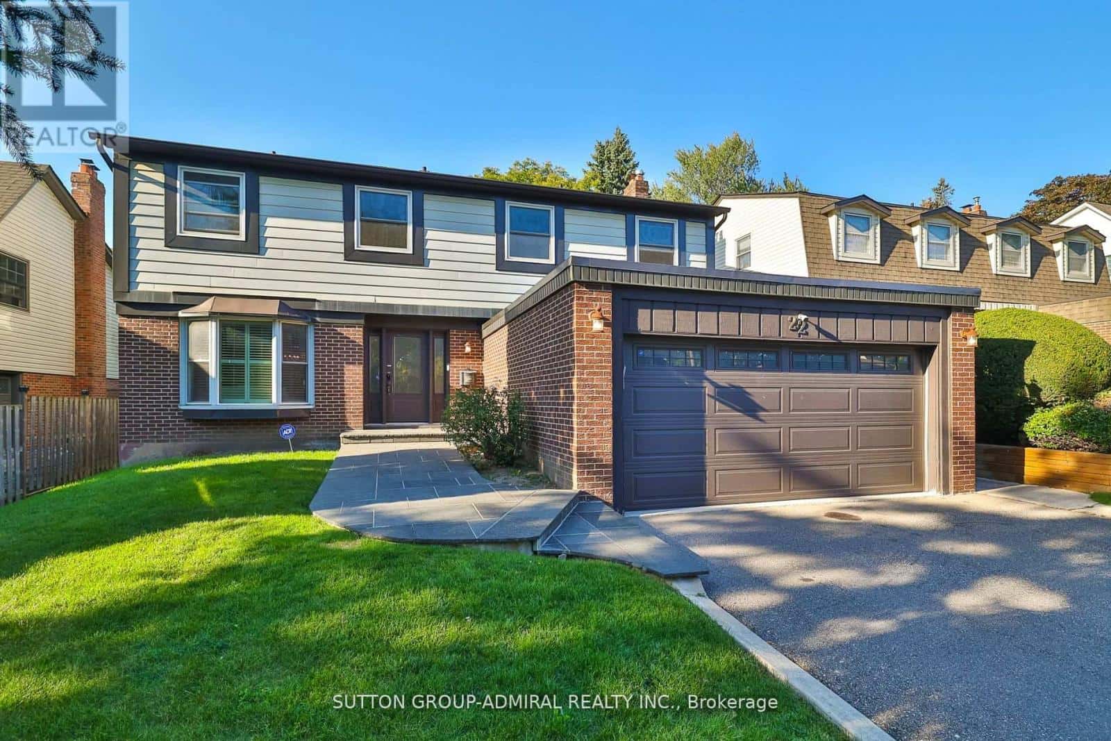 22 COBBLESTONE DRIVE — Markham (German Mills), Ontario - Photo 3 of 41