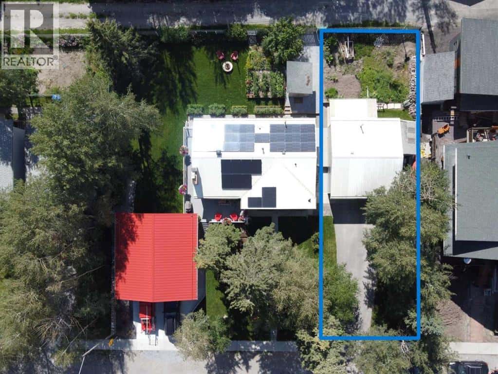 23 Barrier Mountain Drive — Exshaw, Alberta - Photo 2 of 15