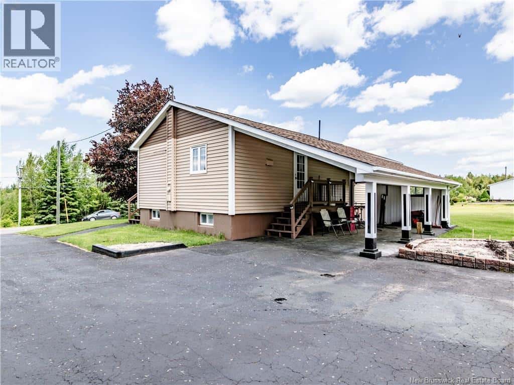 448 Cap Saint-Louis Drive — Saint-Louis-De-Kent, New Brunswick - Photo 5 of 26