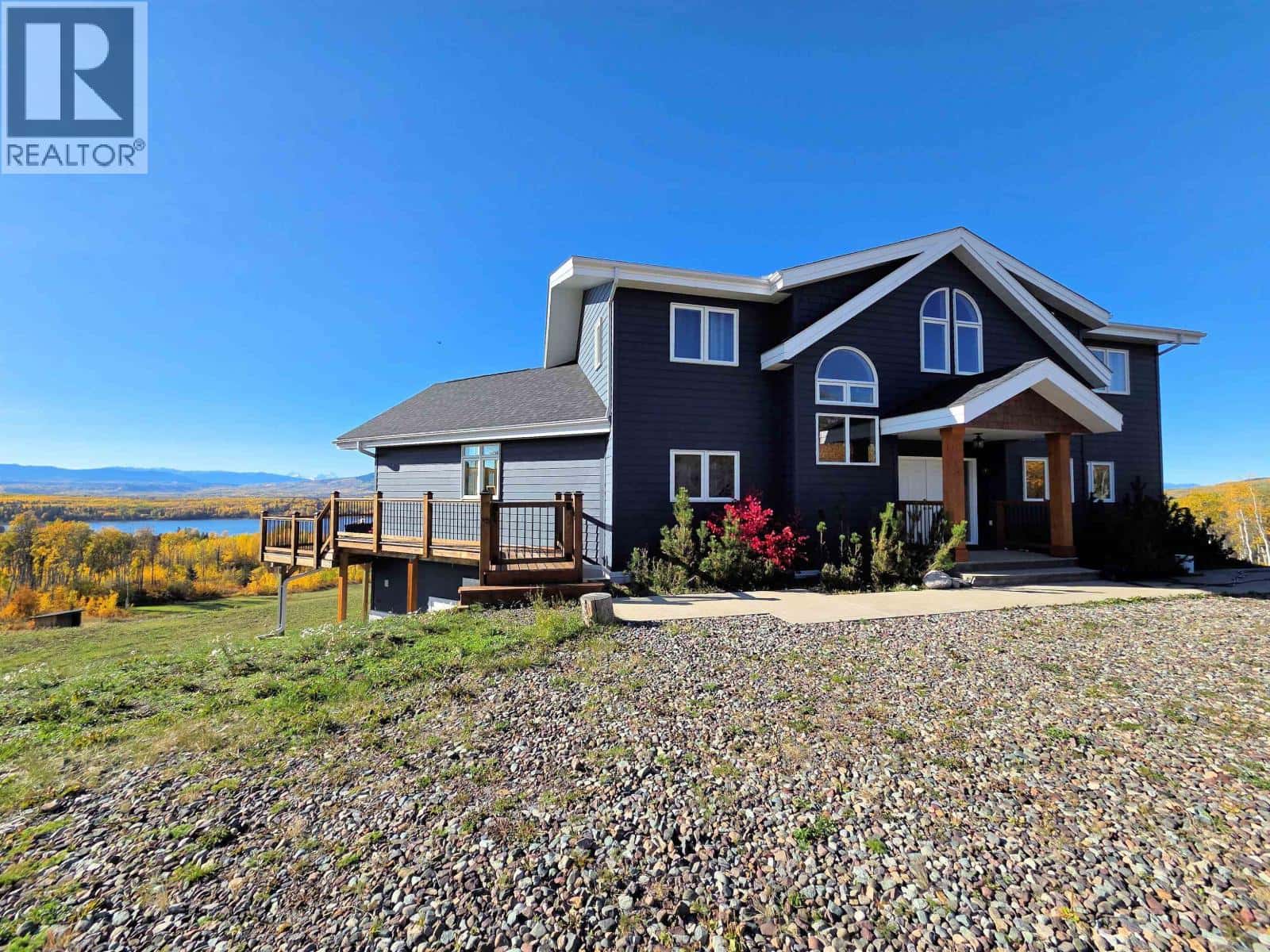 8020 HISLOP ROAD — Telkwa, British Columbia - Photo 2 of 34