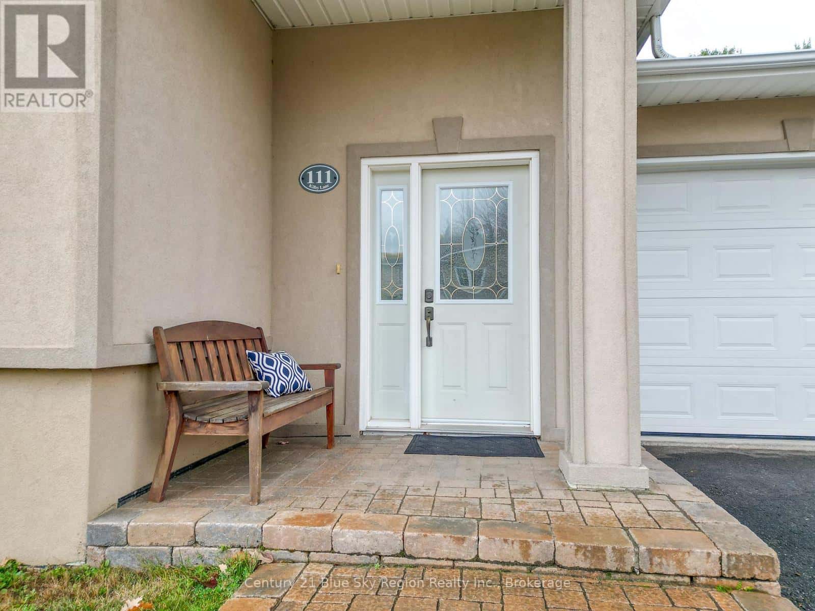 111 KILBY LANE — Callander, Ontario - Photo 3 of 36