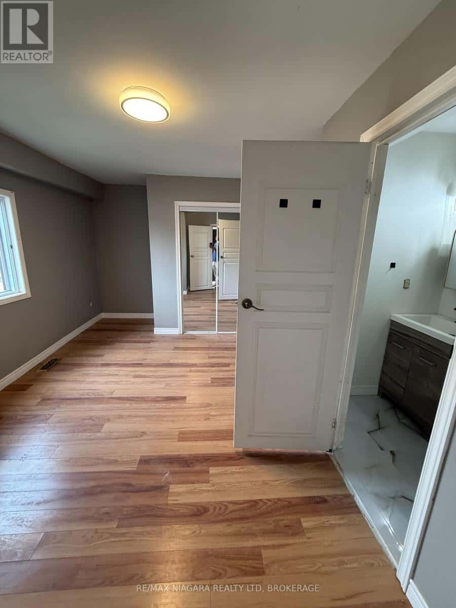 3 - 115 KINNEAR STREET — Port Colborne (East Village), Ontario - Photo 4 of 10