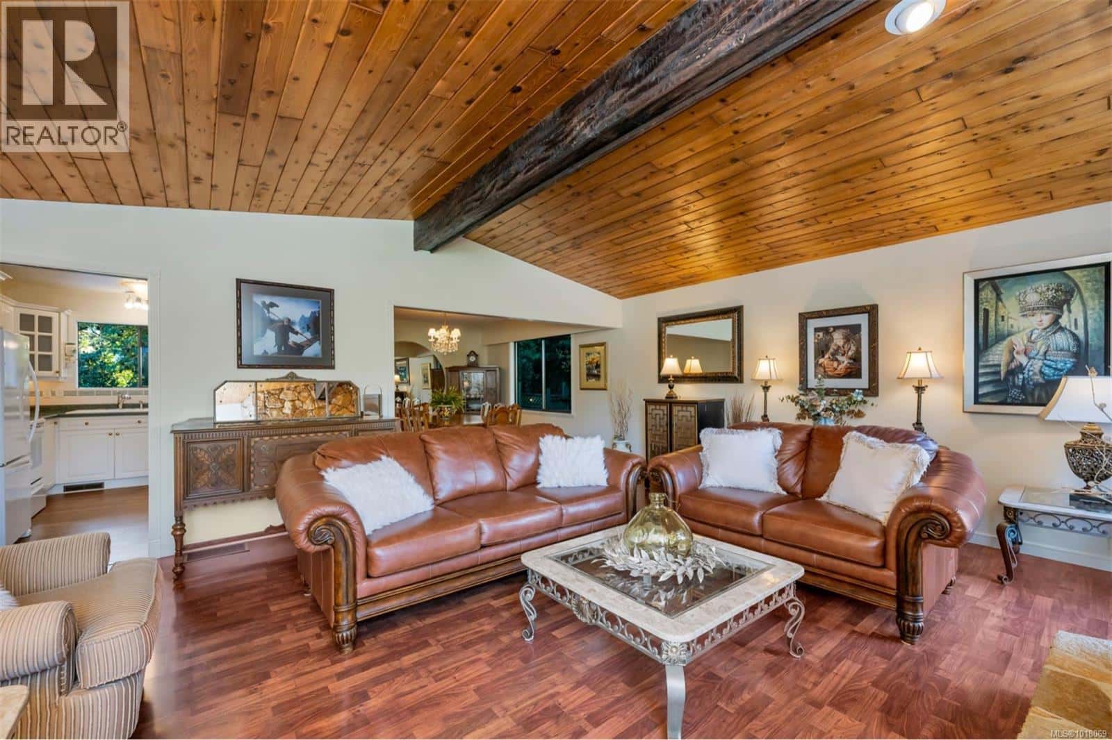 1680 Austin Pl — Cowichan Bay, British Columbia - Photo 5 of 70