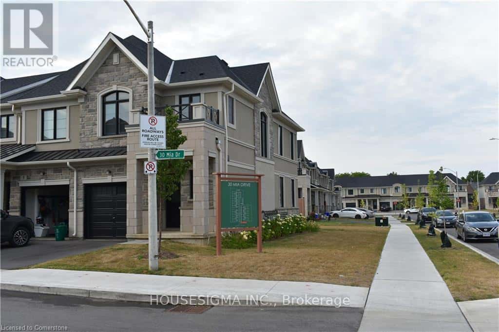 6 - 30 MIA DRIVE — Hamilton (Ryckmans), Ontario - Photo 2 of 39