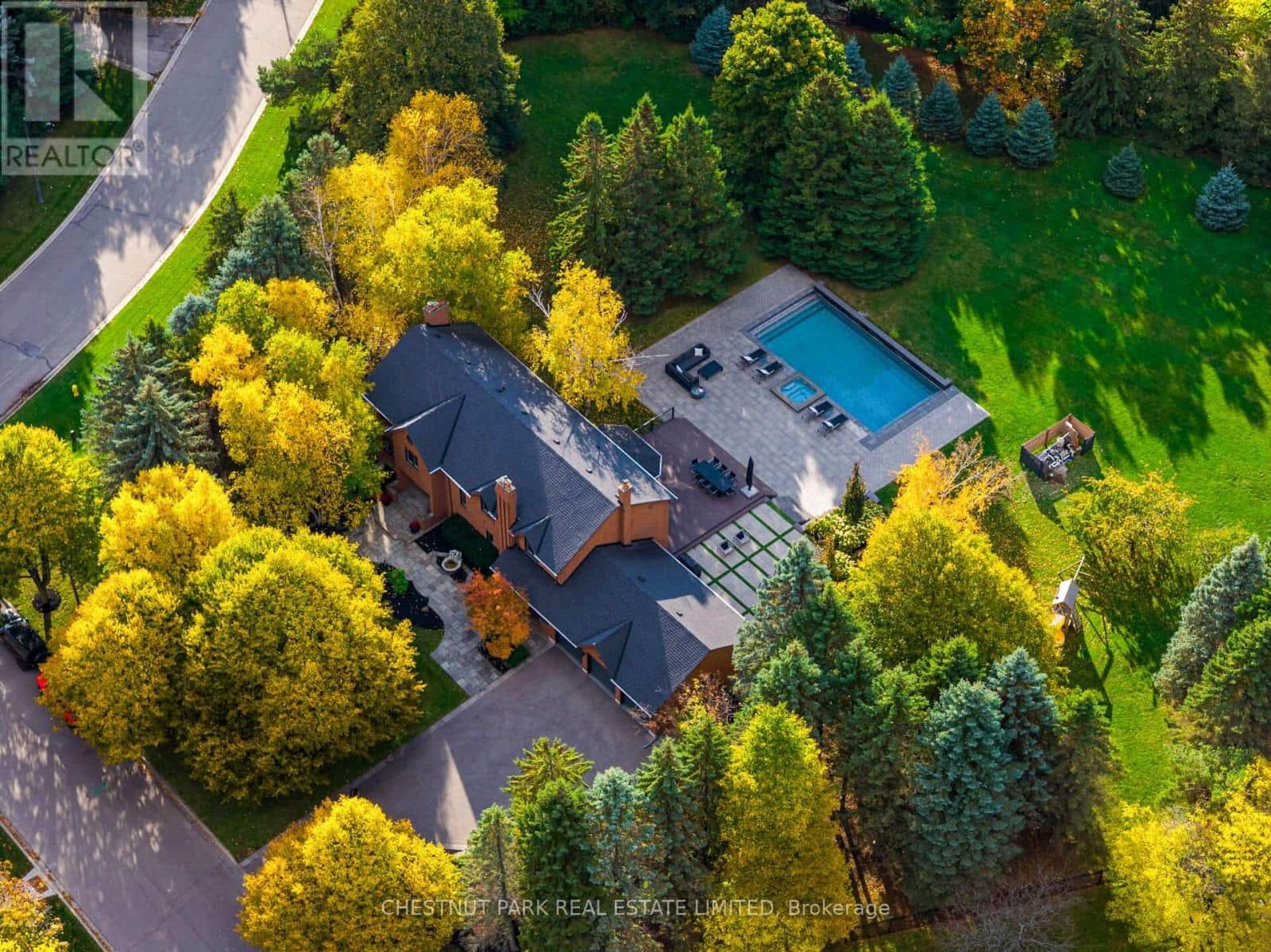 20 FENYROSE CRESCENT - Photo 2 of 46, Vaughan (East Woodbridge), Ontario