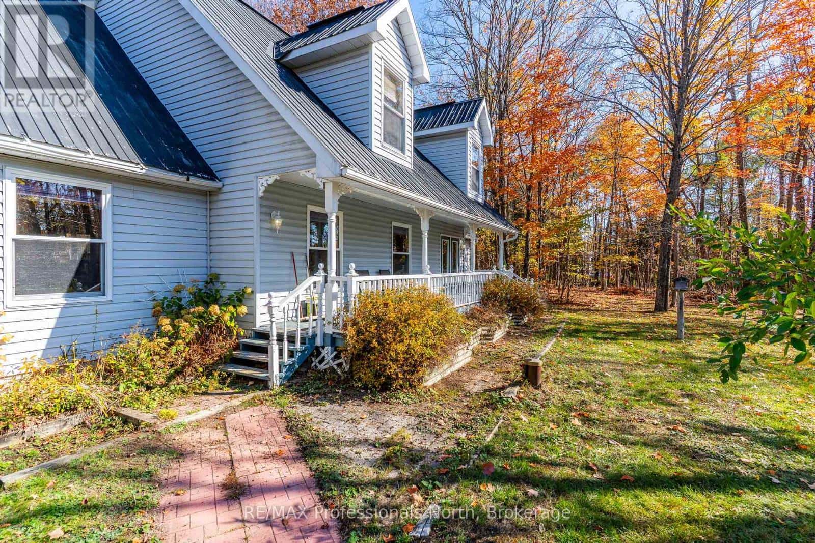 1415 SOUTH LAKE ROAD — Minden Hills (Minden), Ontario - Photo 5 of 50