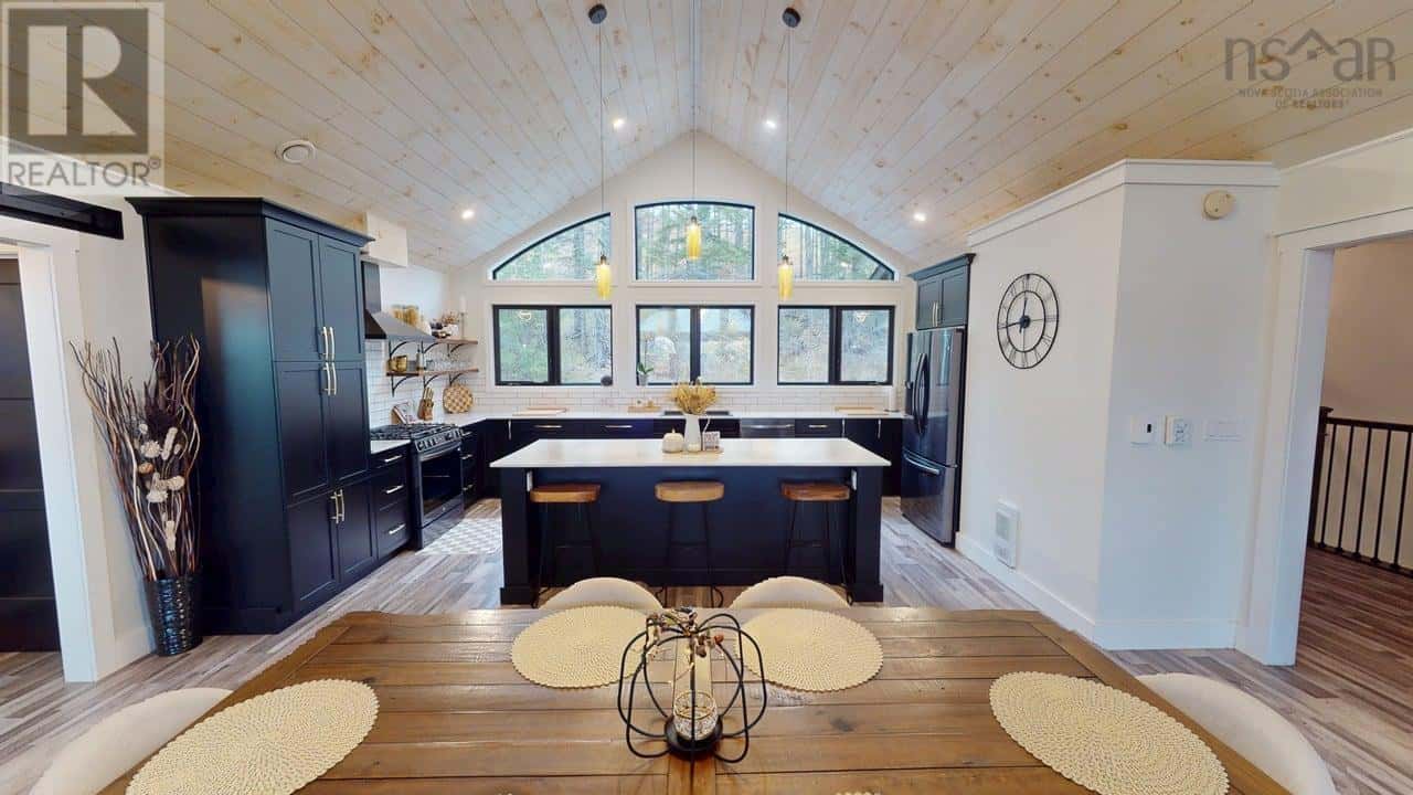 20 Birds Eye View Lane — North Grant, Nova Scotia - Photo 3 of 33