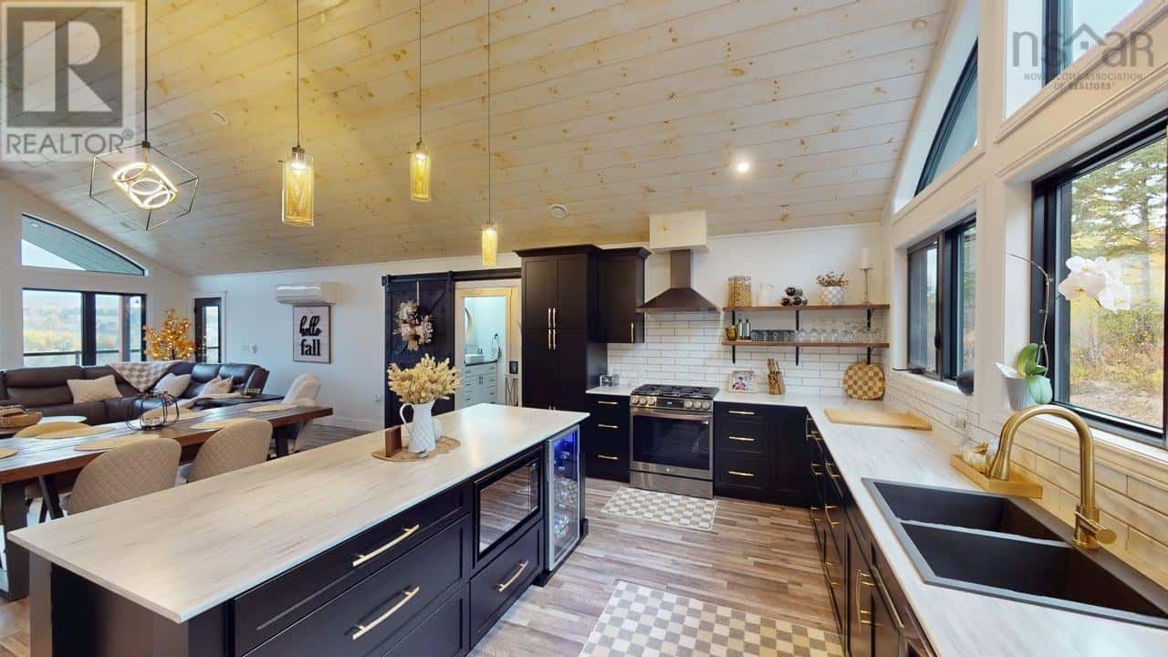 20 Birds Eye View Lane — North Grant, Nova Scotia - Photo 5 of 33