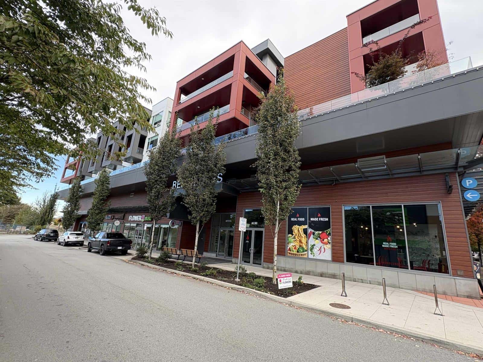 20727 WILLOUGHBY TOWN CENTRE A417