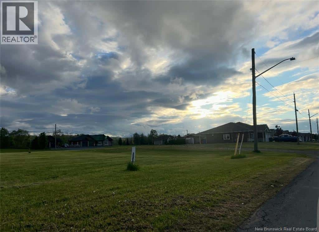 247 & 249 McCormick Street — Grand Falls, New Brunswick - Photo 3 of 4