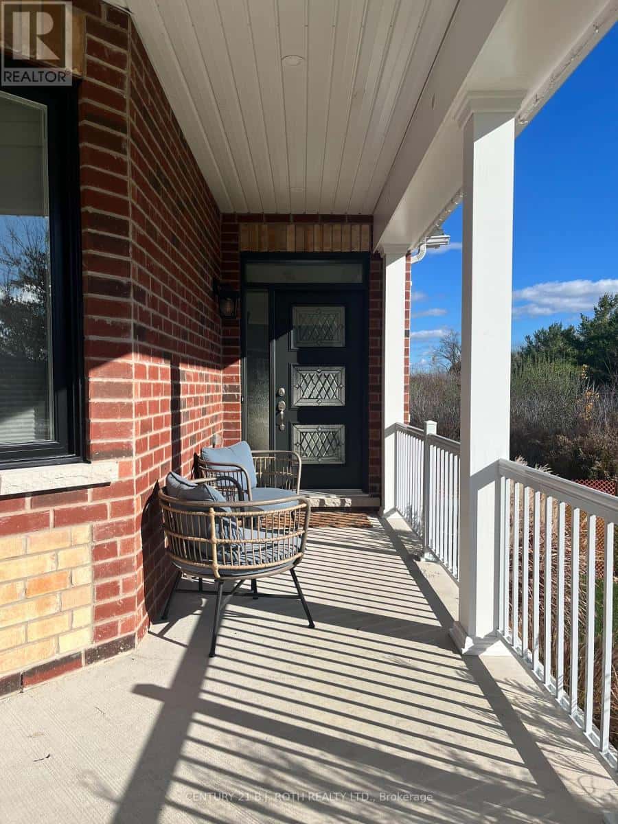 157 MARY STREET — Clearview (Creemore), Ontario - Photo 4 of 47