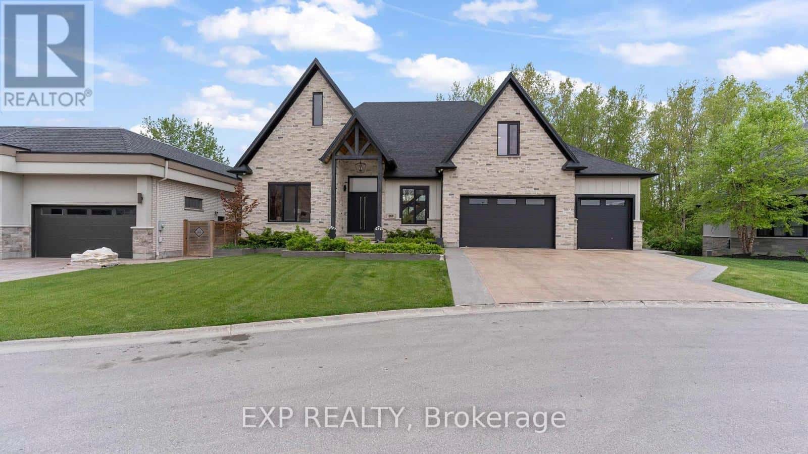 253 - 9861 GLENDON DRIVE — Middlesex Centre (Komoka), Ontario - Photo 2 of 49