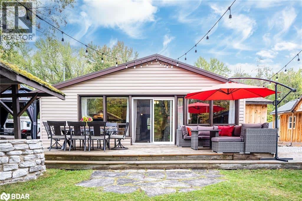 1123 SEVERN RIVER Road — Gravenhurst, Ontario - Photo 5 of 29