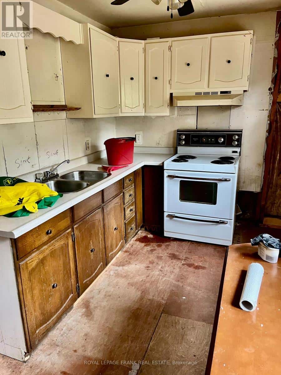 4 JACKSON ROAD — Faraday, Ontario - Photo 4 of 14