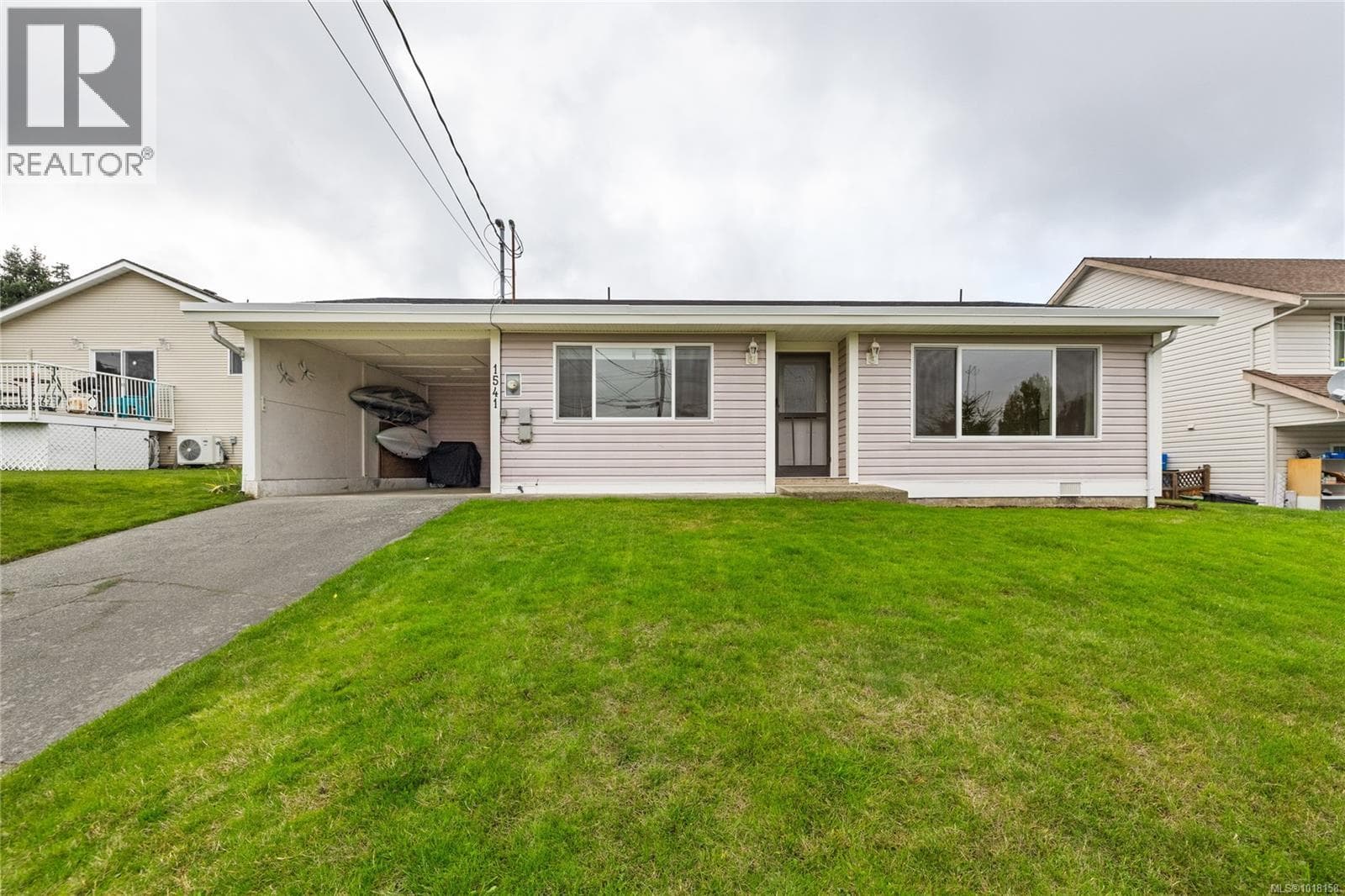 1541 Morgan St — Crofton, British Columbia - Main photo