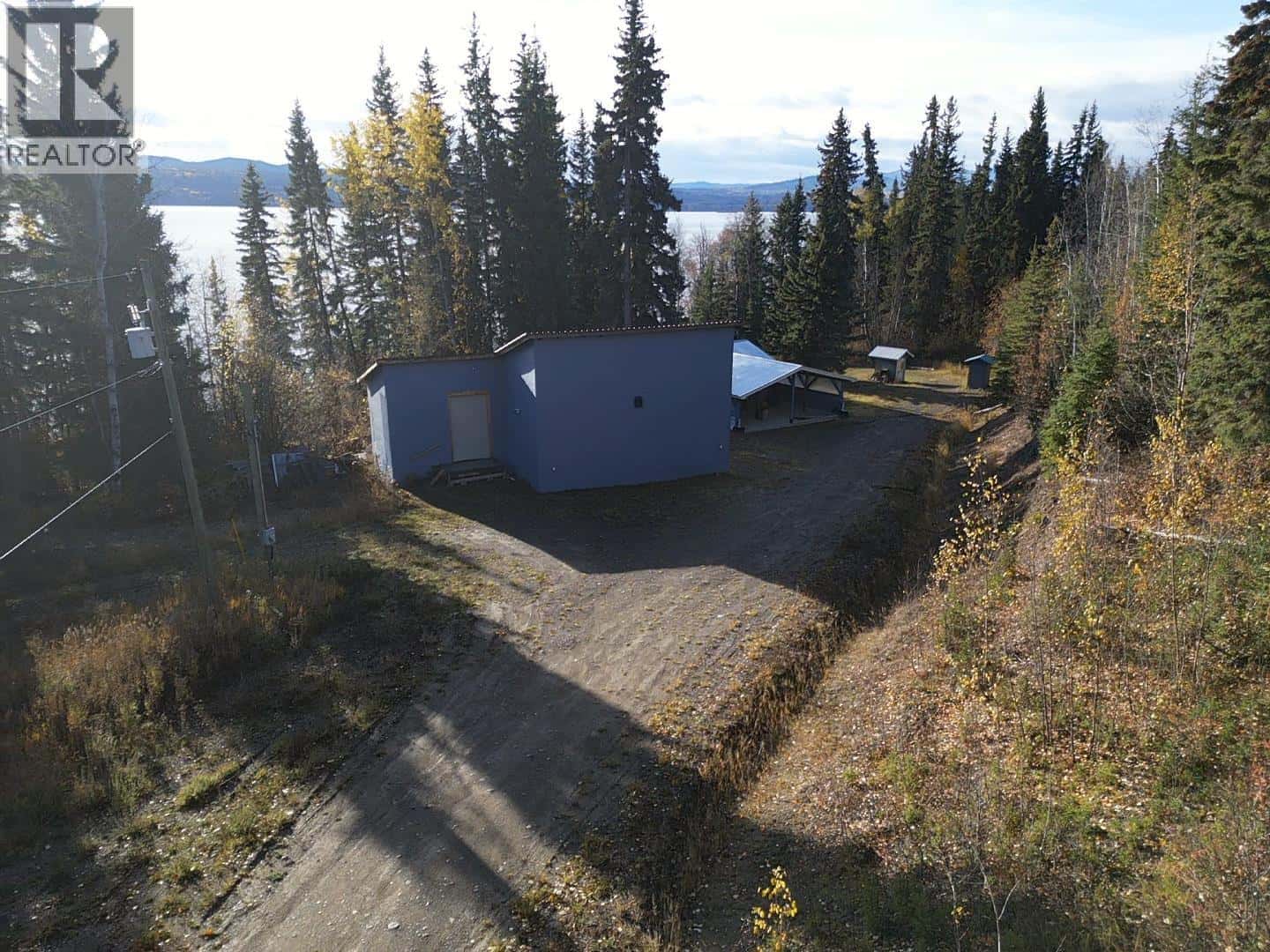 22361 STELLA ROAD — Fraser Lake, British Columbia - Photo 2 of 39