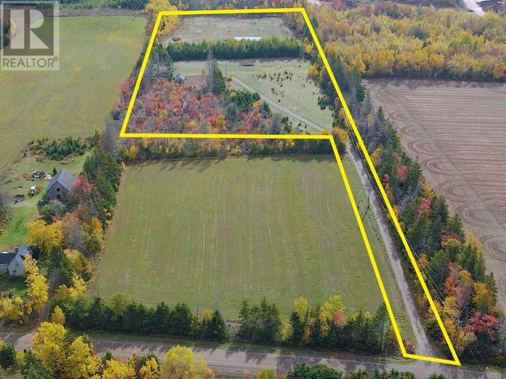 3320 Five Houses Road — Fort Augustus, Prince Edward Island - Photo 2 of 36