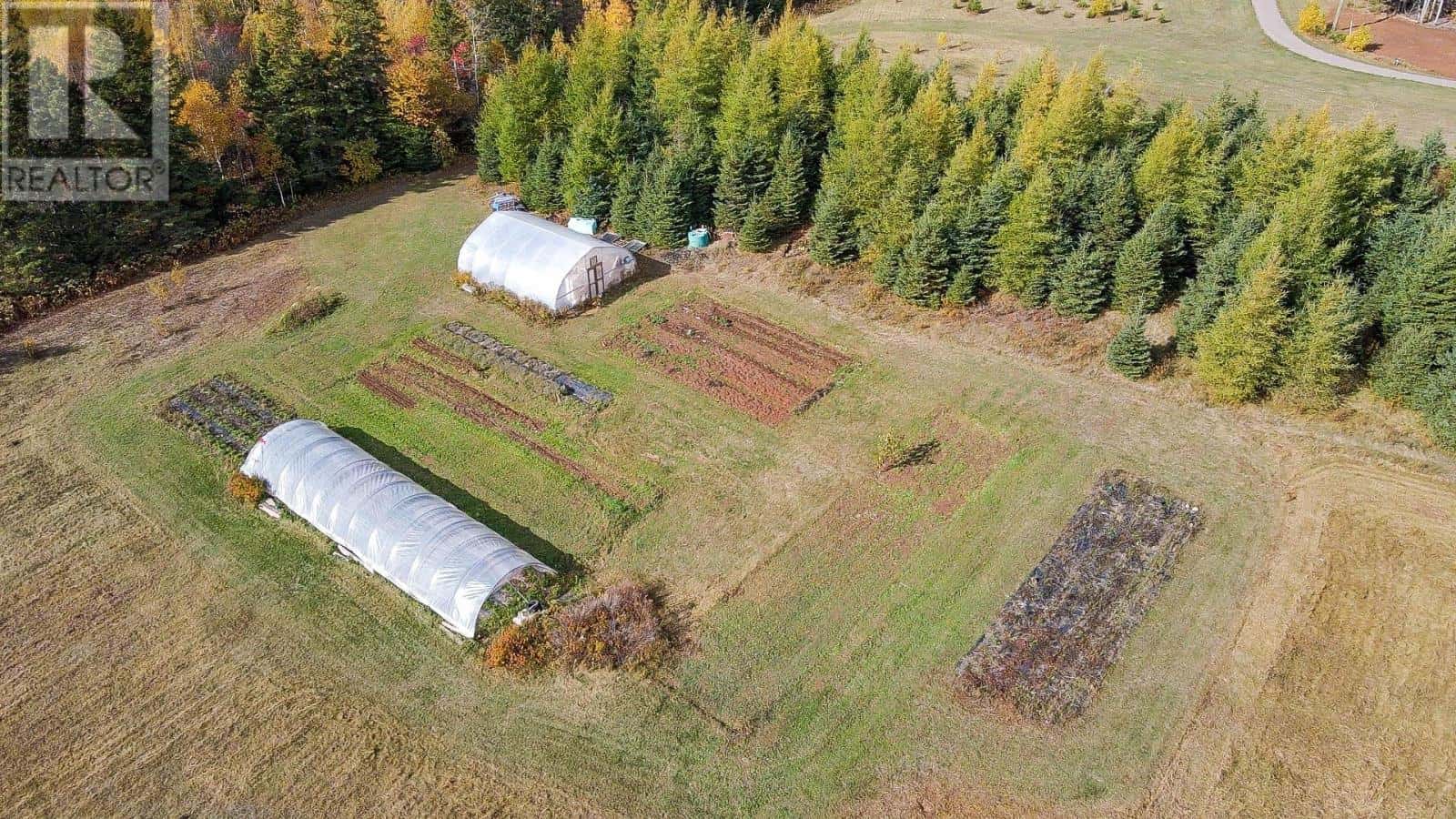 3320 Five Houses Road — Fort Augustus, Prince Edward Island - Photo 5 of 36