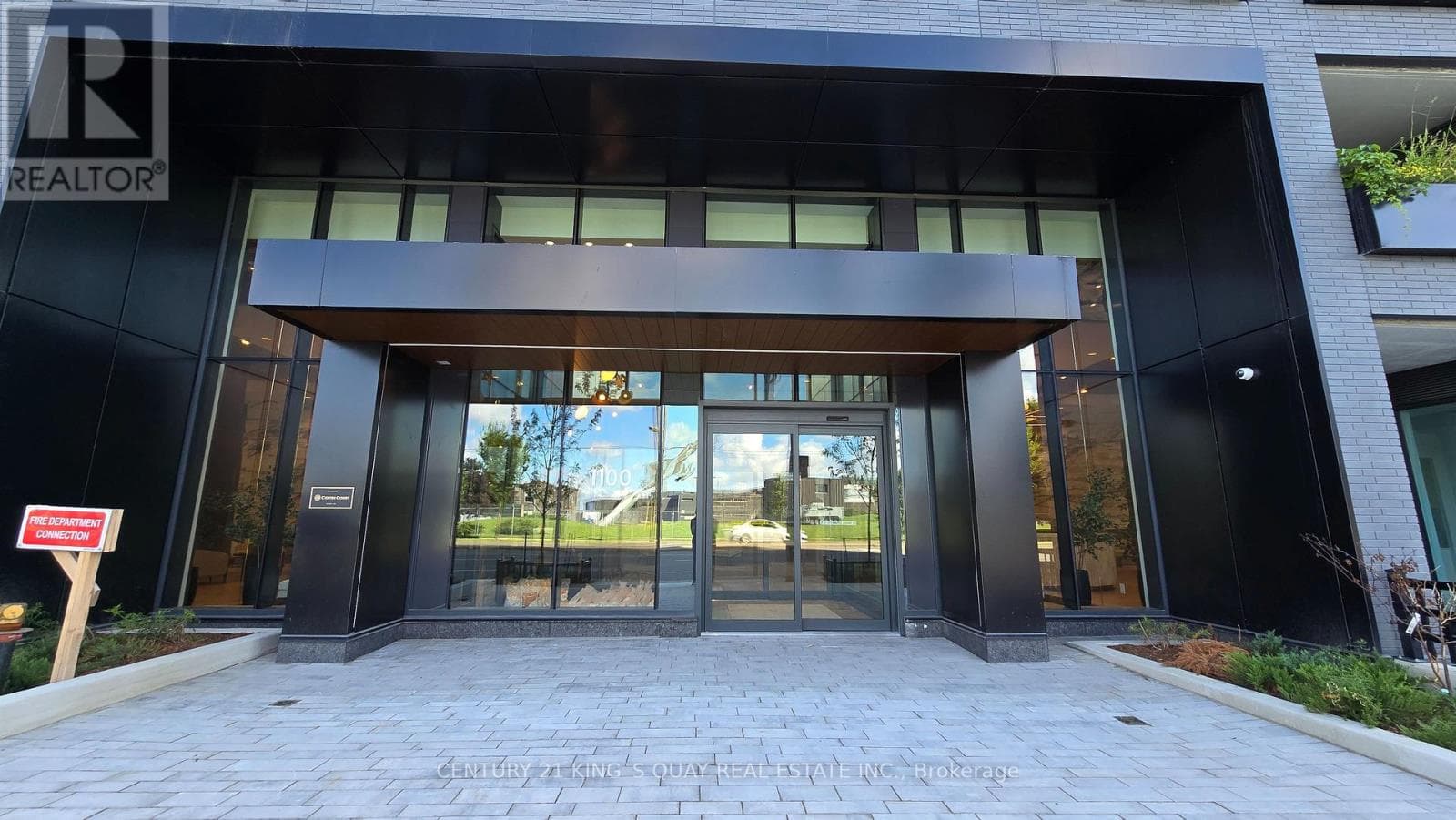 236 - 1100 SHEPPARD AVENUE W — Toronto (York University Heights), Ontario - Main photo