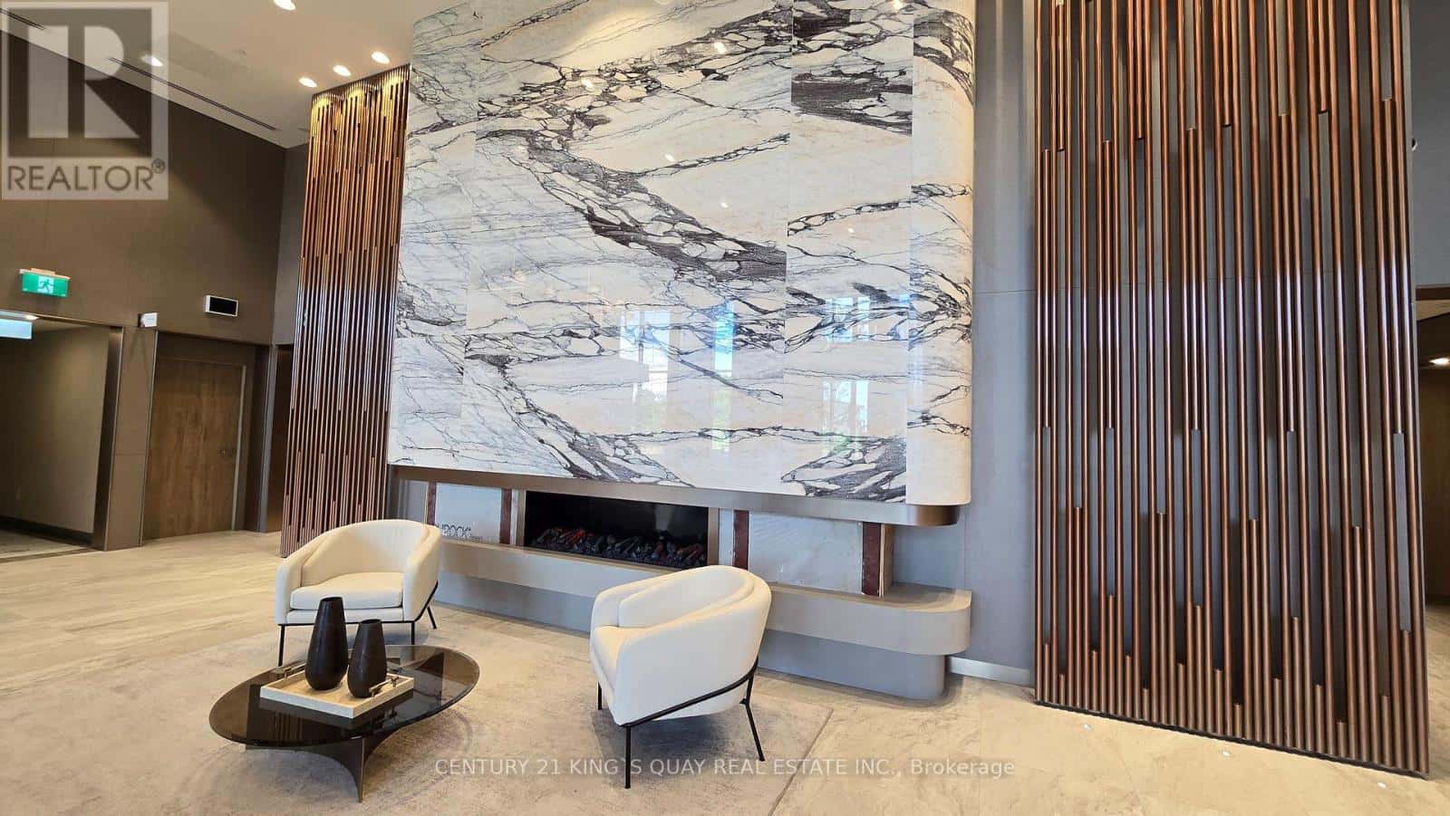 236 - 1100 SHEPPARD AVENUE W — Toronto (York University Heights), Ontario - Photo 3 of 28