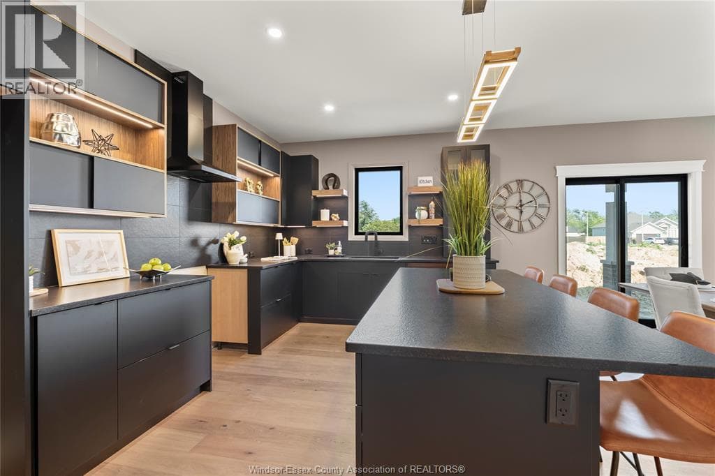 4512 URSULA — Comber, Ontario - Main photo