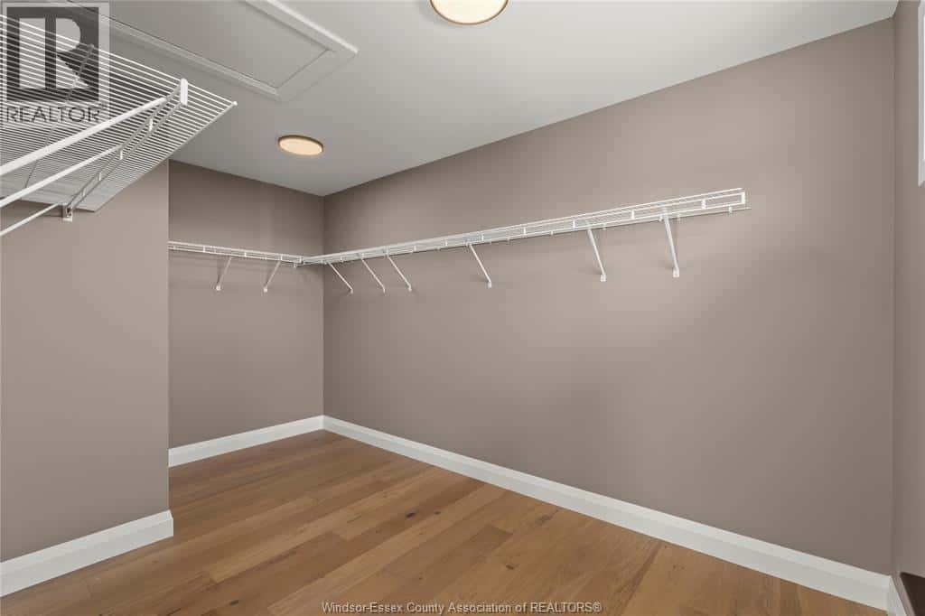 4512 URSULA — Comber, Ontario - Photo 3 of 37