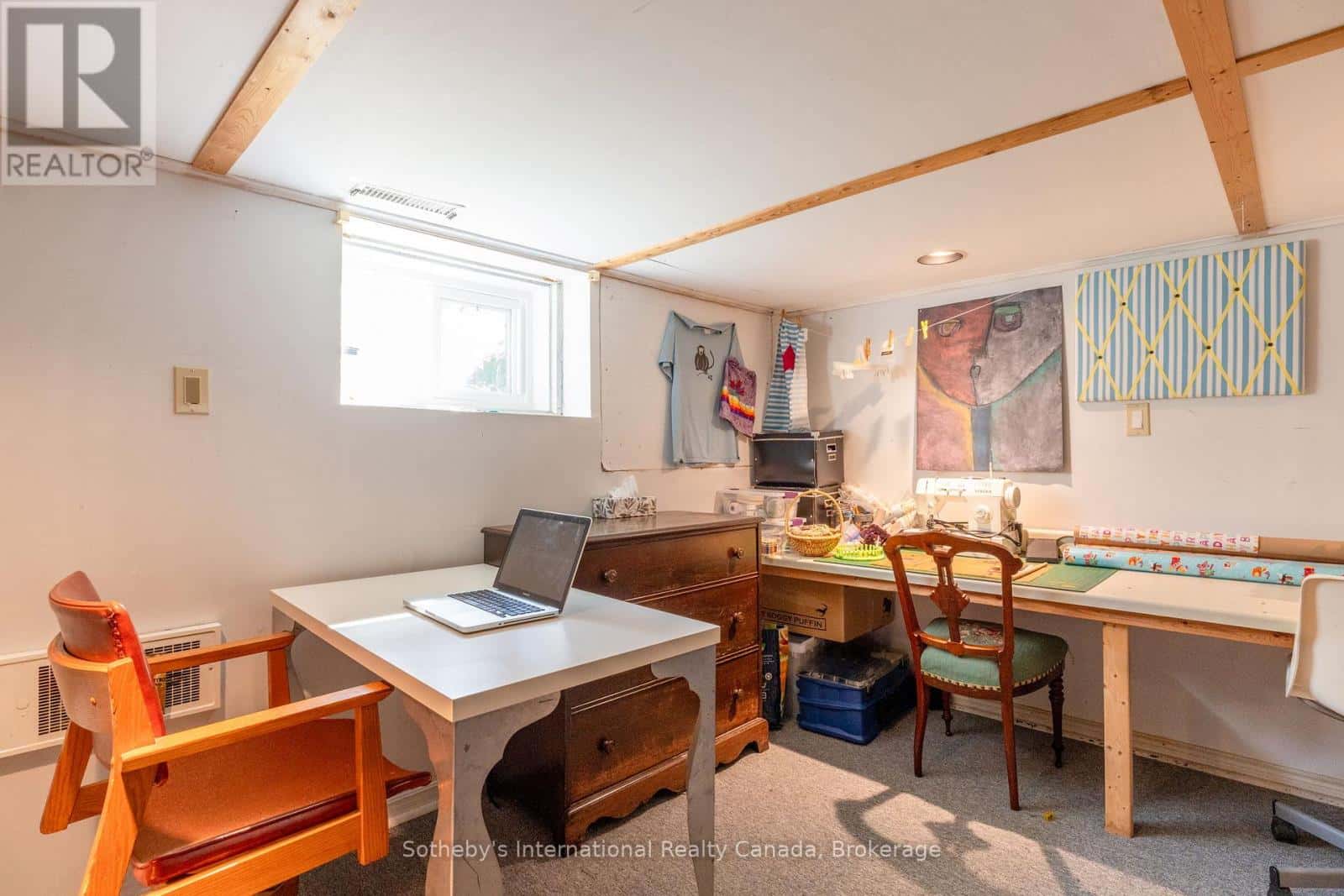 12 ELIZABETH STREET W — Clearview (Creemore), Ontario - Photo 4 of 50