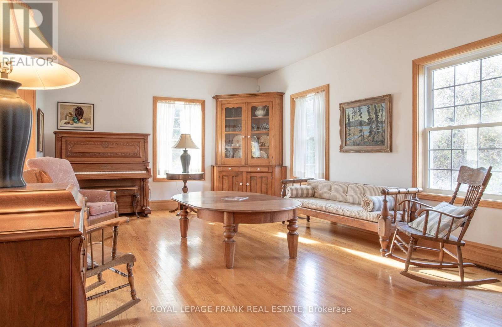 556 HWY 7A HIGHWAY — Kawartha Lakes (Manvers), Ontario - Main photo