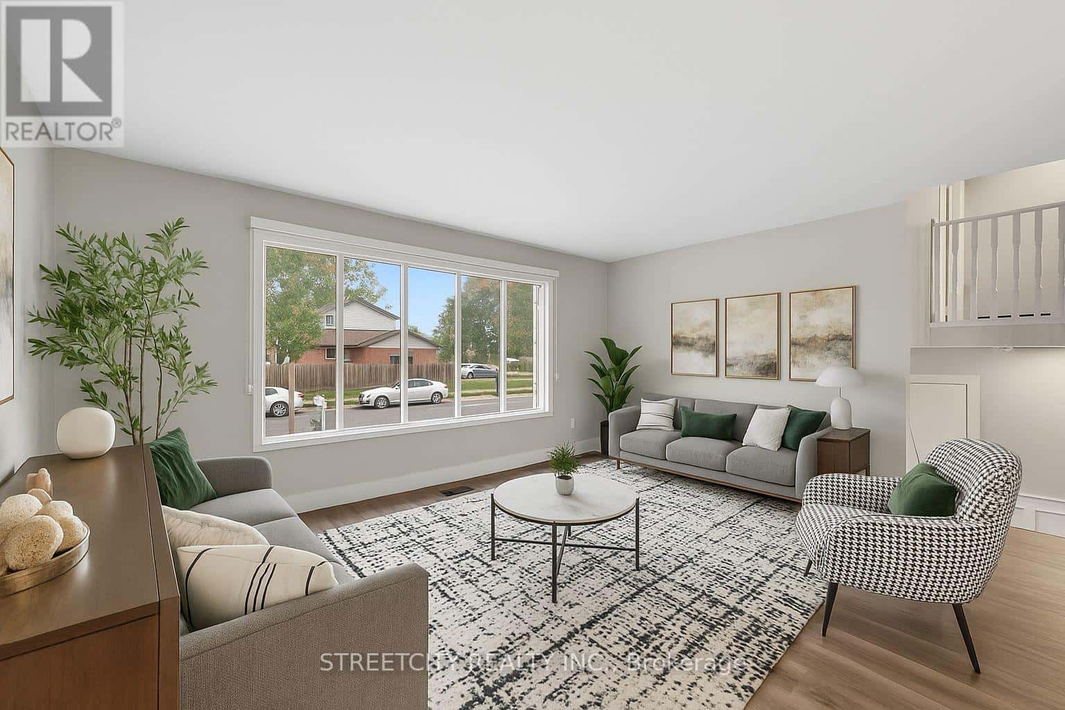 129 Highview Avenue East