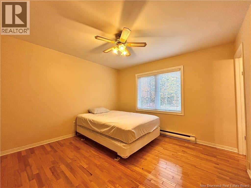 16 Rideau — North Tetagouche, New Brunswick - Photo 4 of 31