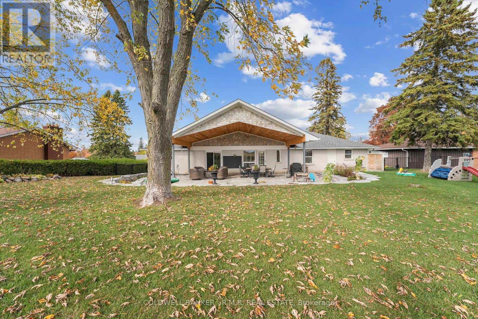 126 PARK STREET — Brock (Cannington), Ontario - Photo 2 of 3