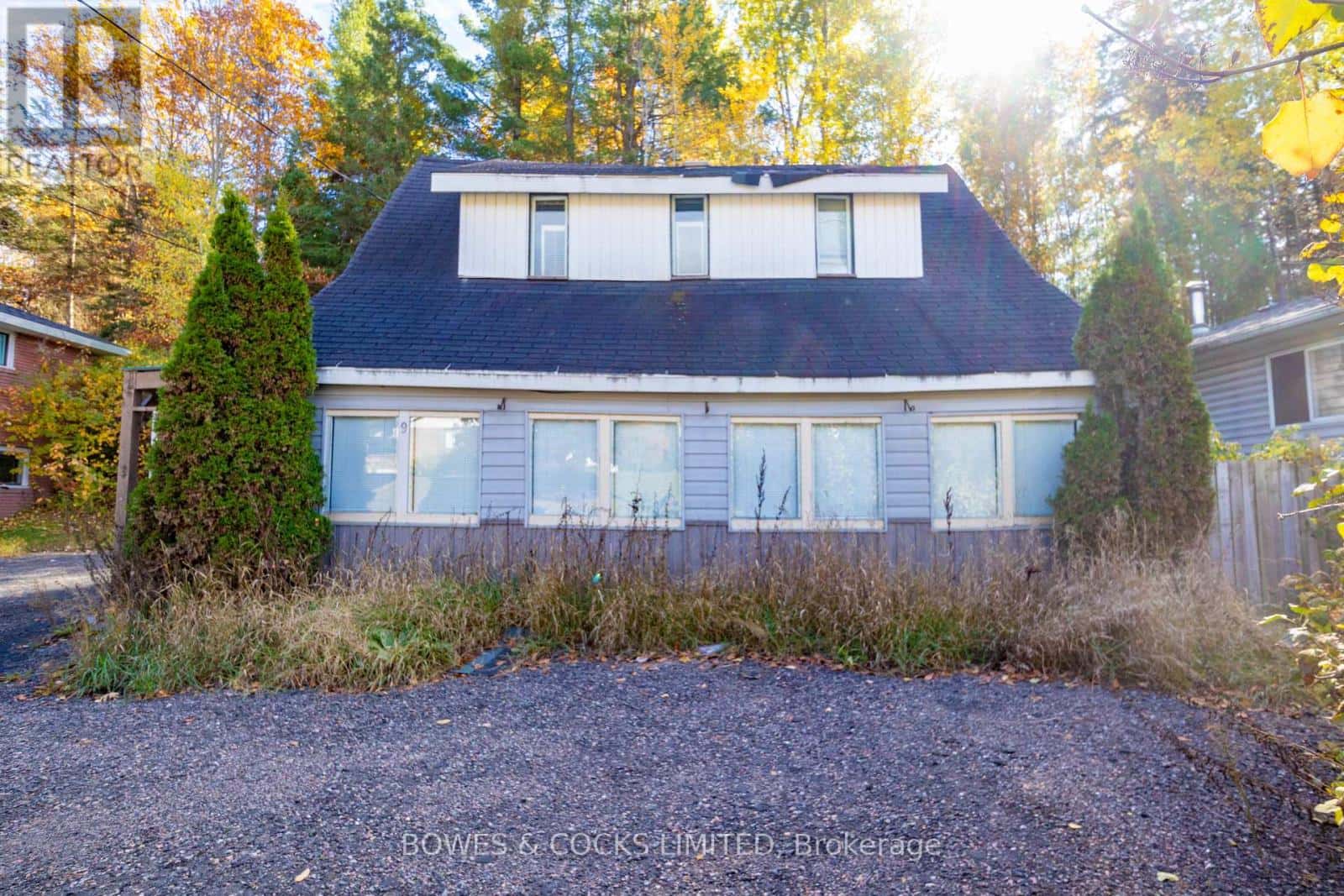 9 MONCK STREET — Bancroft (Bancroft Ward), Ontario - Photo 2 of 4