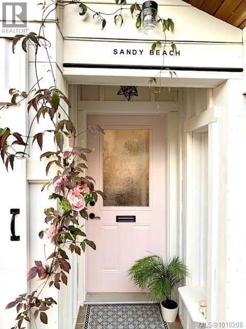 12 1723 Sandy Beach Rd — Mill Bay, British Columbia - Photo 5 of 30