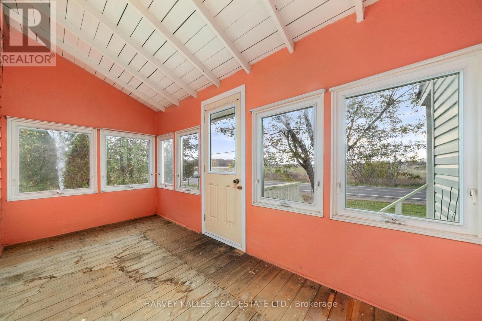 2068 COUNTY ROAD 5 ROAD — Prince Edward County (Sophiasburg Ward), Ontario - Main photo