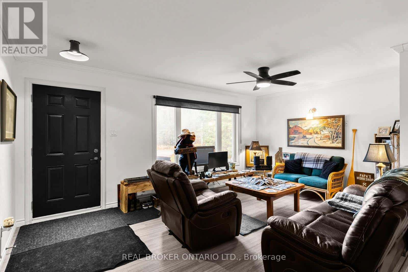 1402 QUEENS LINE ROAD — Minden Hills (Minden), Ontario - Photo 2 of 37