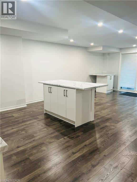 154 DAVID Street — Hagersville, Ontario - Photo 3 of 14