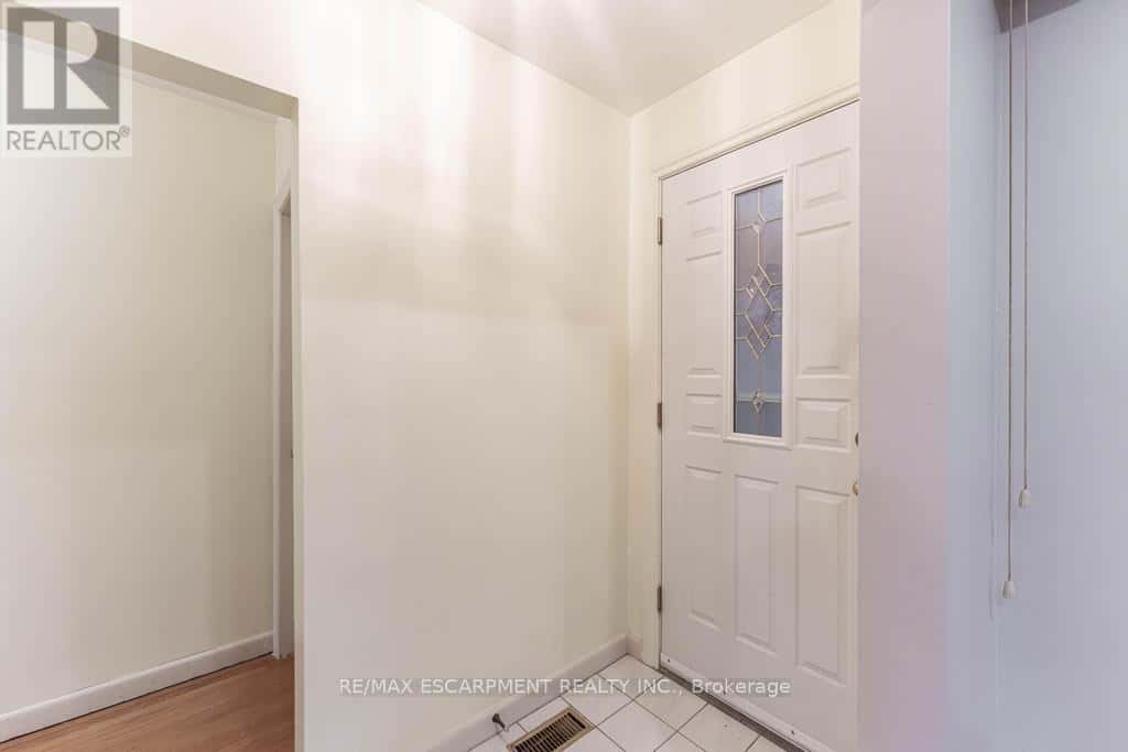 155 WISE COURT — Hamilton (Huntington), Ontario - Photo 2 of 25