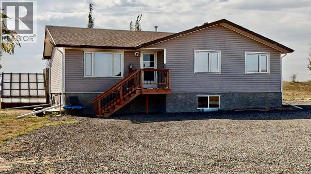 253047 Range Road 253 Range NW — Rural Wheatland County, Alberta - Photo 3 of 50