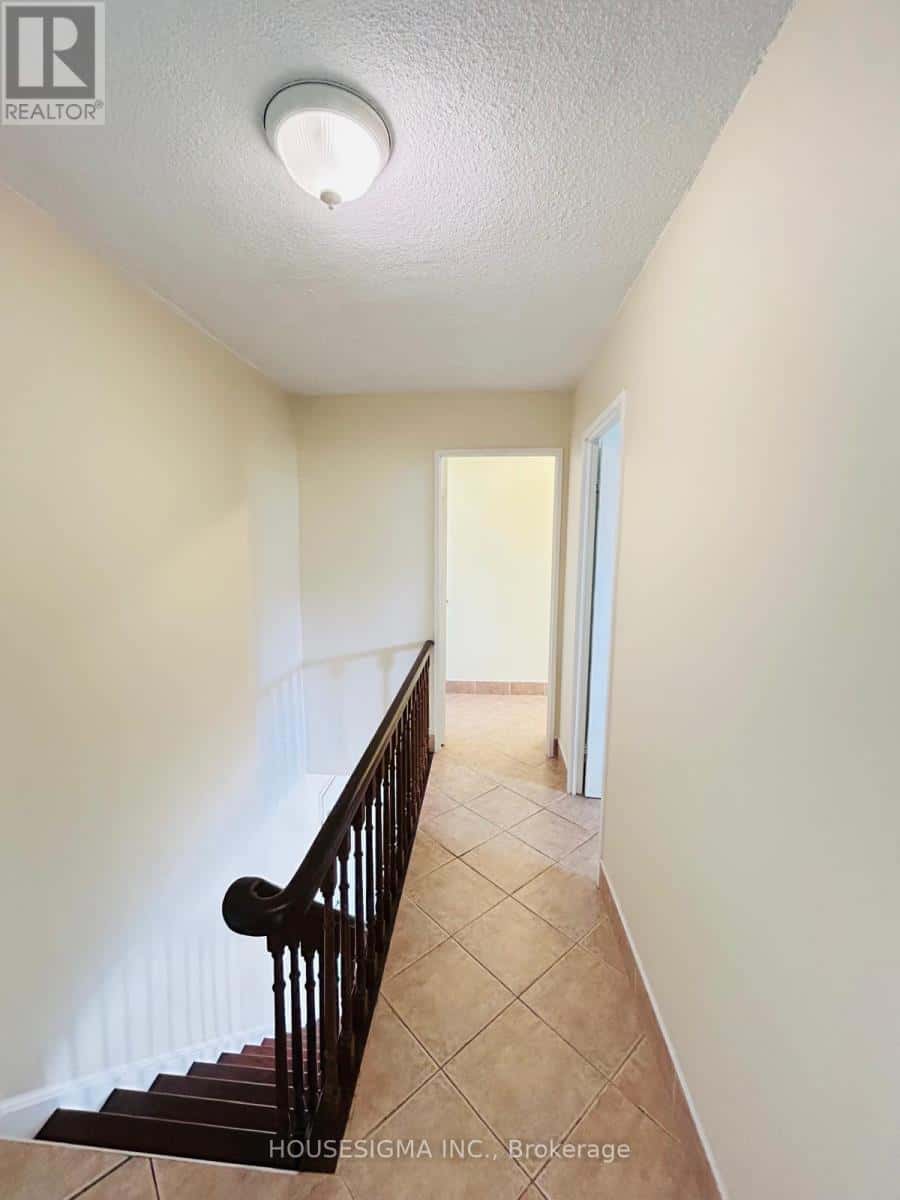 314 - 1300 MARLBOROUGH COURT — Oakville (FA Falgarwood), Ontario - Photo 5 of 16