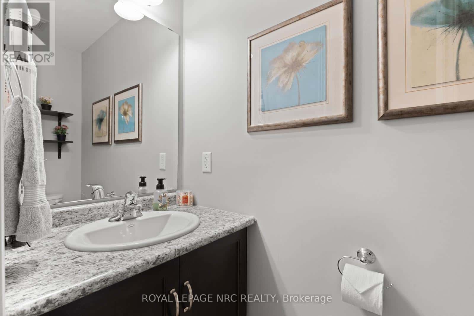 15 - 377 GLANCASTER ROAD — Hamilton (Villages of Glancaster), Ontario - Photo 3 of 27